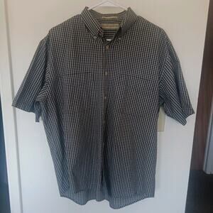 Munsingwear Men's Button Down Short Sleeve Shirt. Size M.